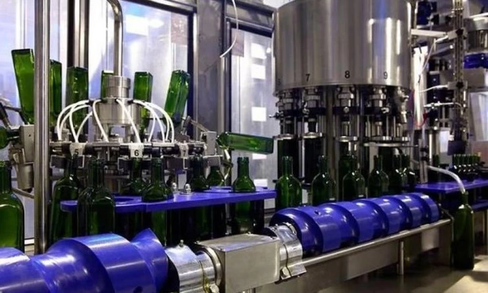 Φινλανδία: 50.000 εργαζόμενοι στη βιομηχανία απειλούν με απεργία